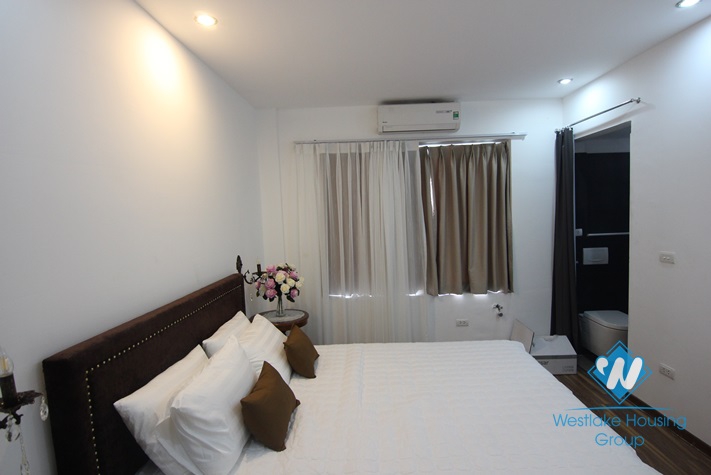 Brand new and charming 02 bedrooms apartment for rent in Tay Ho area 